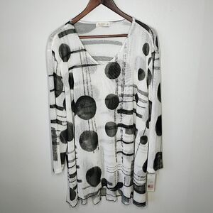 Jess & Jane Crepe Mesh Criss Cross Hem Tunic Top Womens Plus 2X Lagenlook‎